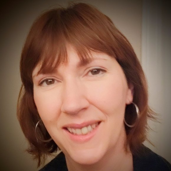 Meet your Posher, Christine - Picture 2 of 2